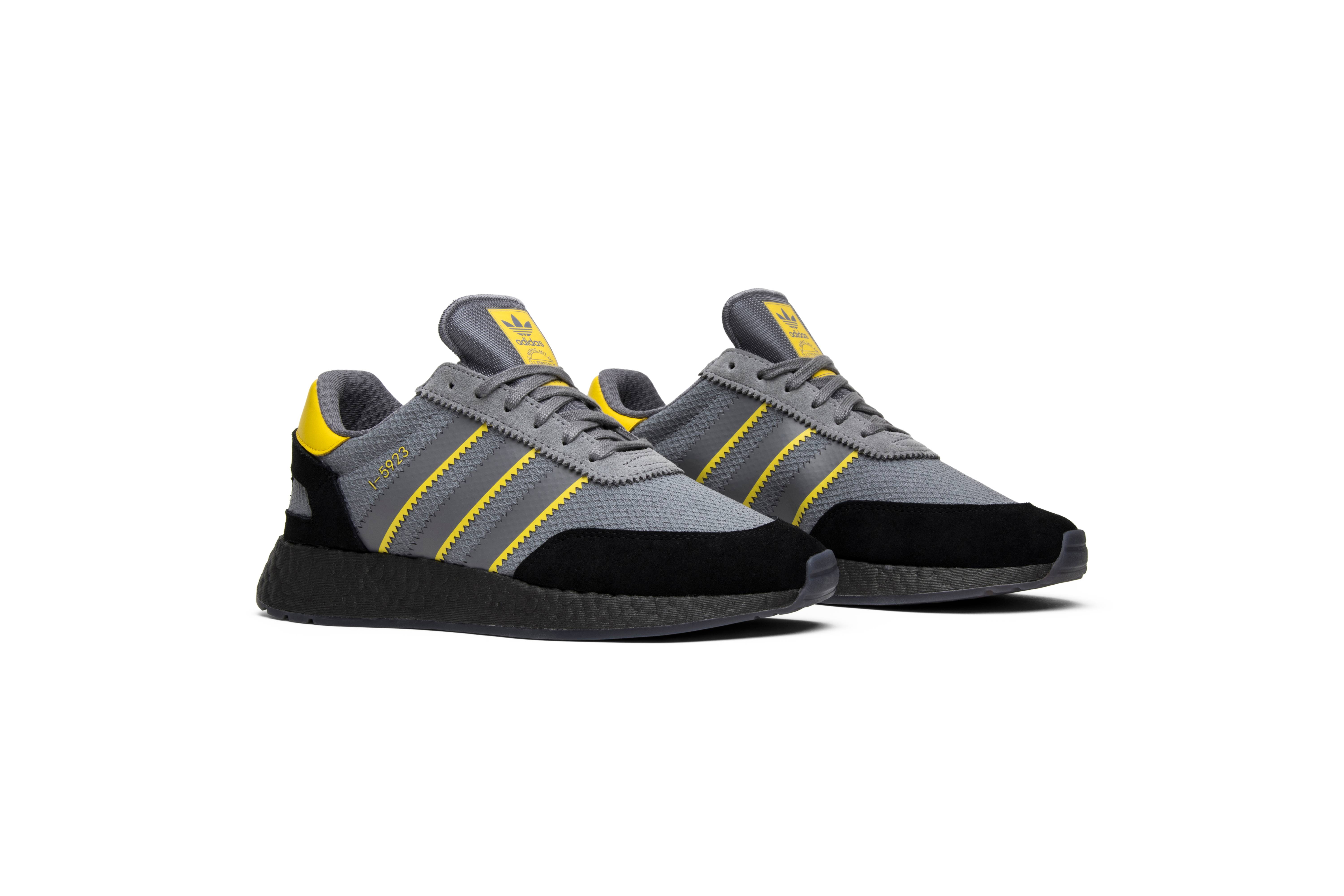 adidas manchester showers
