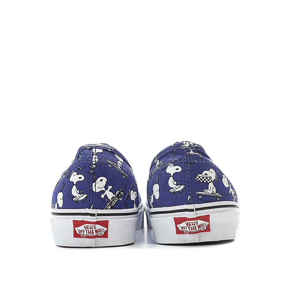 snoopy skating vans