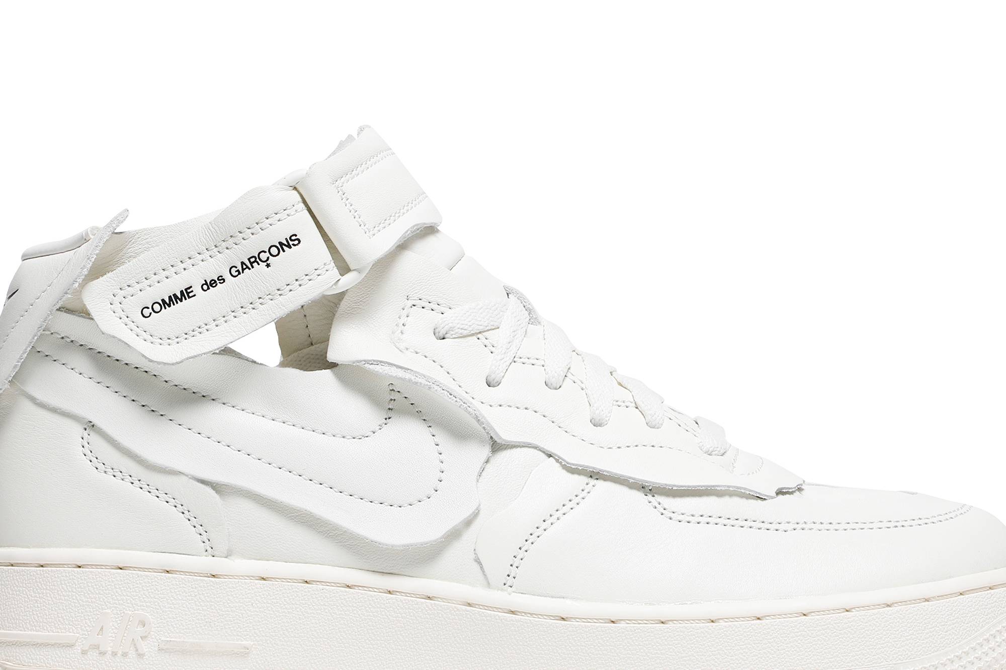Comme des Garçons x Nike Air Force 1 Mid 'Triple White' - DC3601-100 -  Novelship