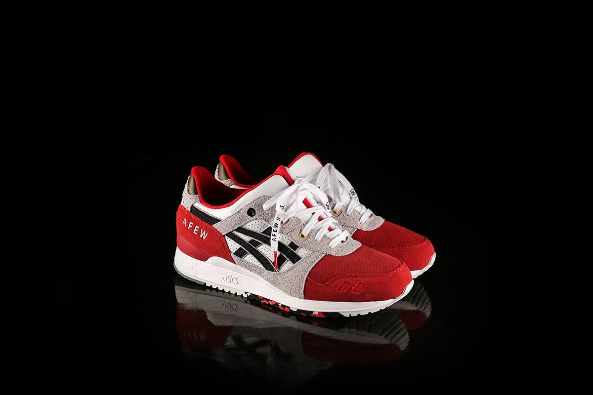 asics red koi