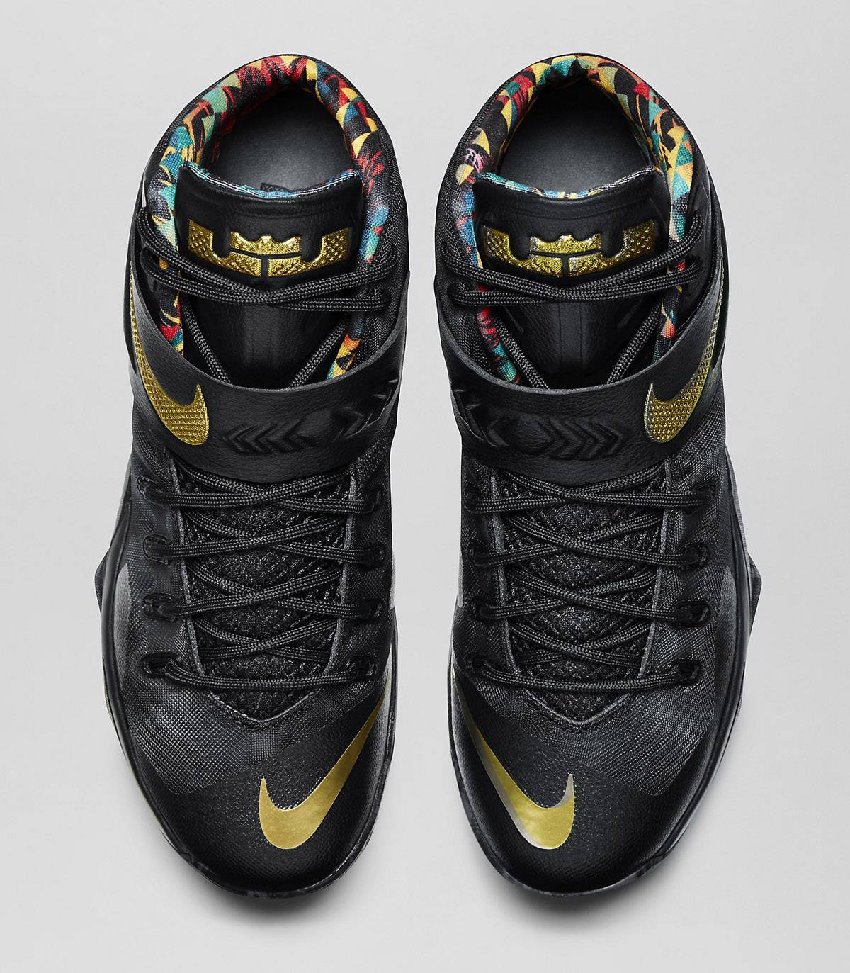 lebron soldier 8 watch the throne