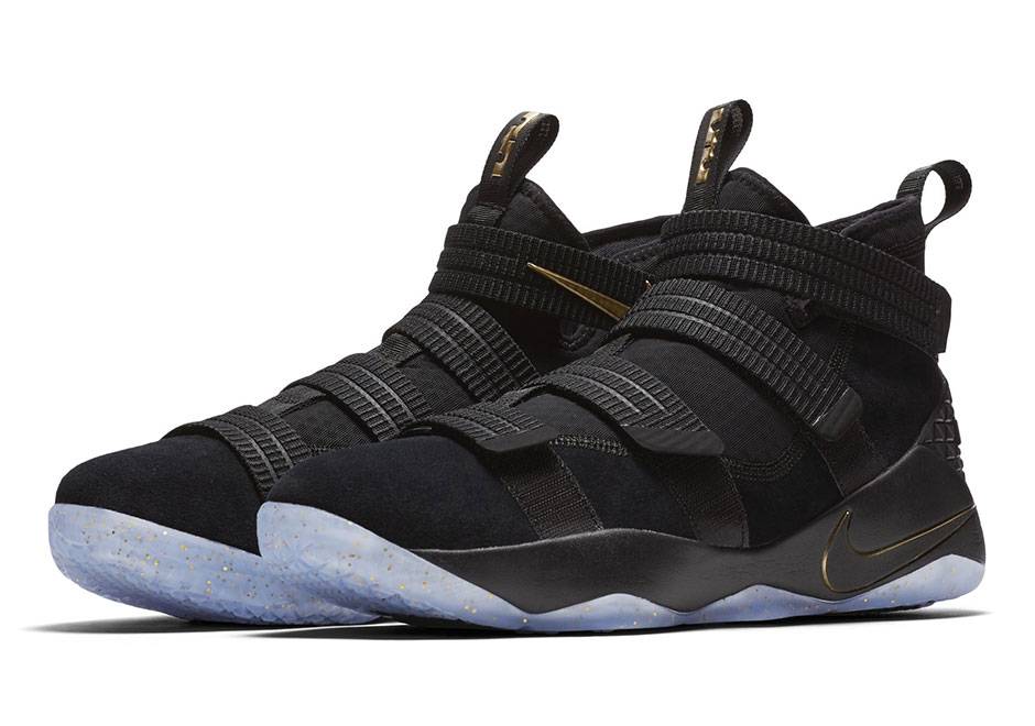 Nike LeBron Soldier 11 SFG 'Burgundy 