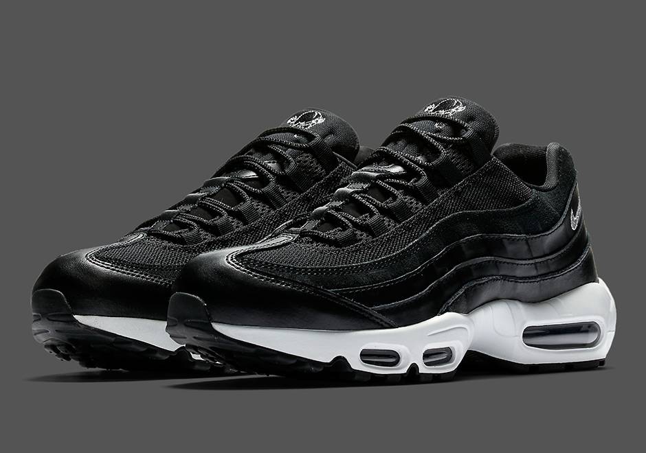 nike air max 95 skull