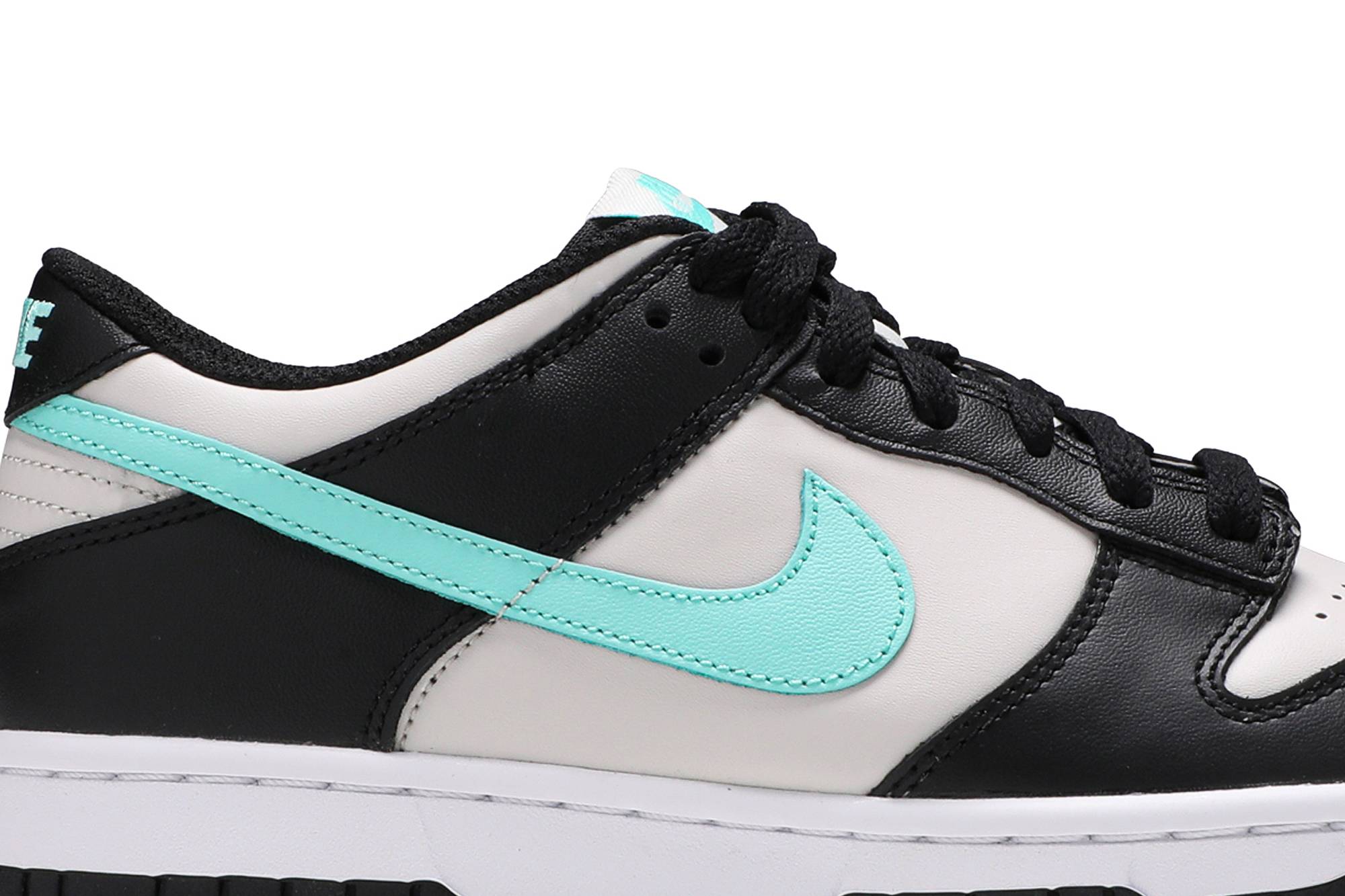 nike dunk low disrupt tiffany