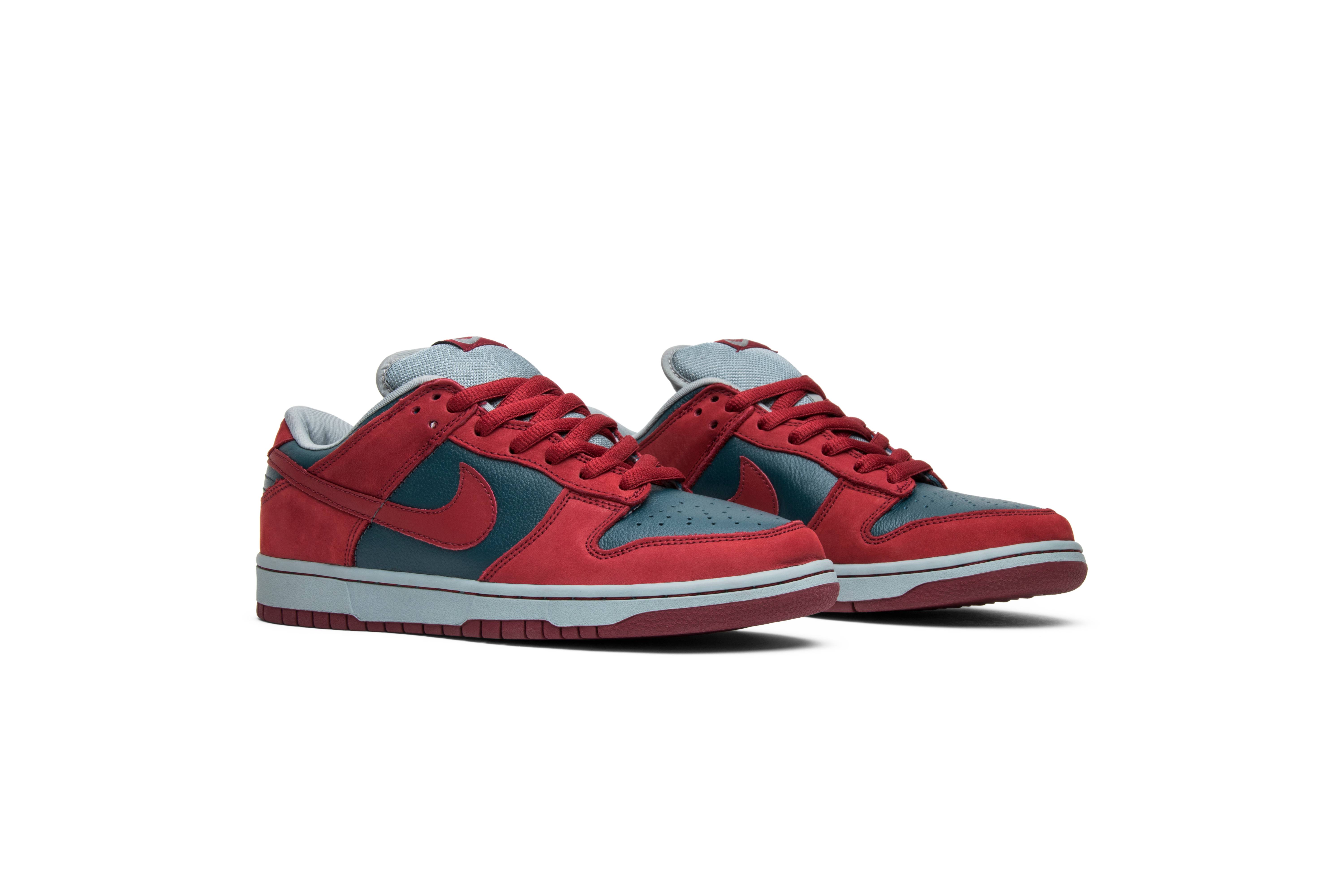 Nike SB Dunk Low Pro 'Sharks' - 304292 