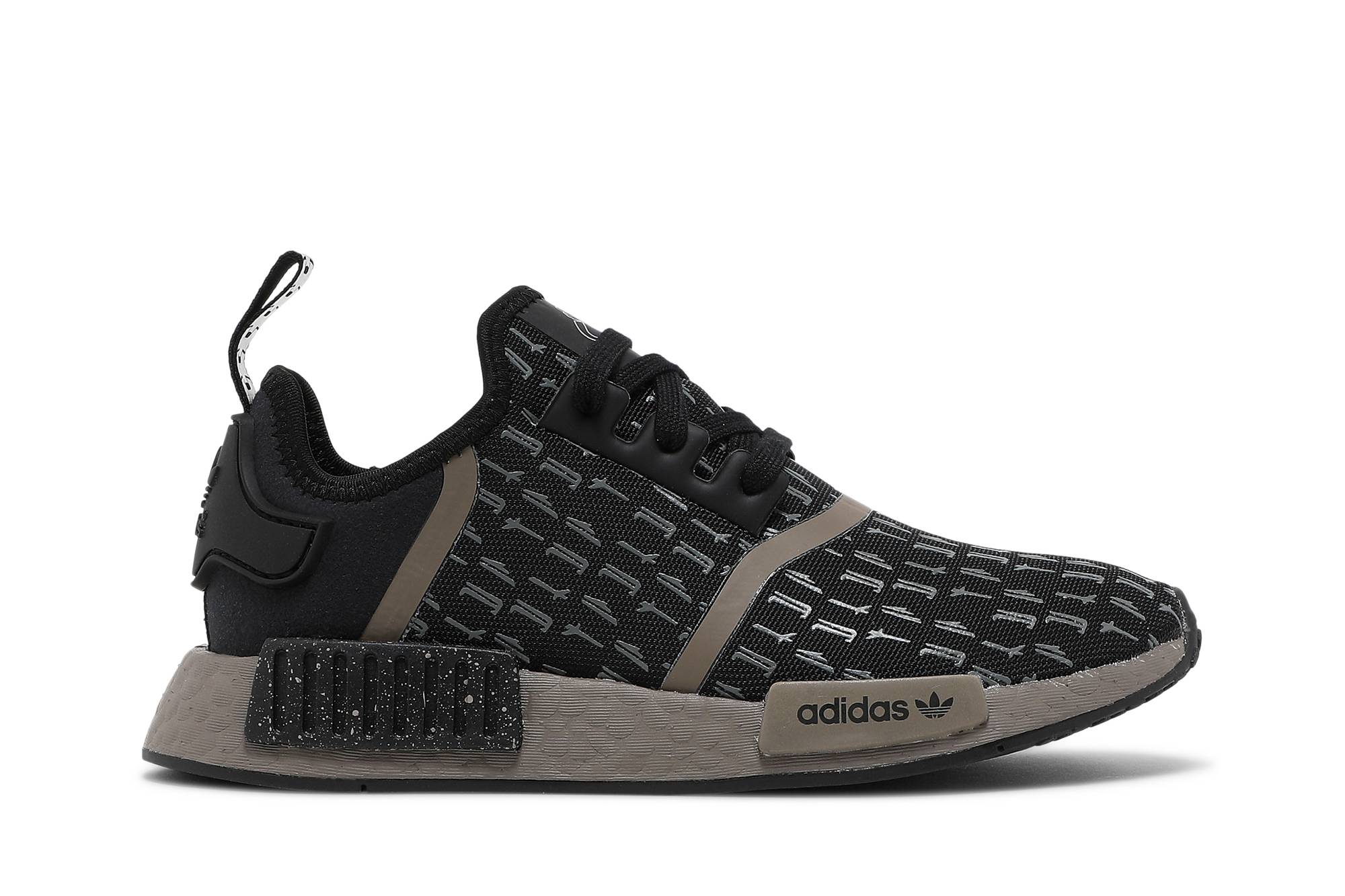adidas nmd_r1 the mandalorian