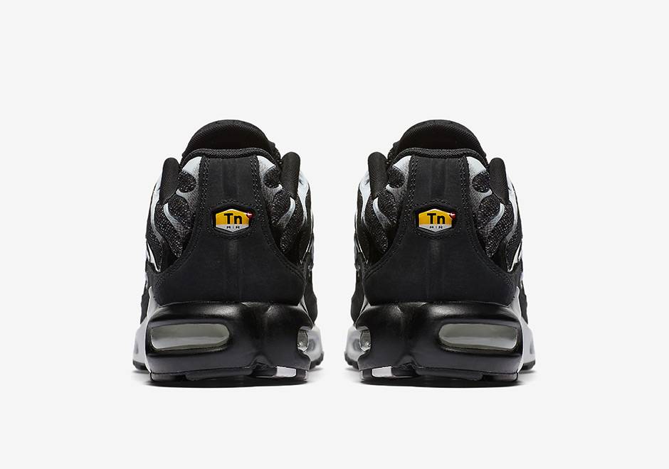 Nike Air Max Plus 'Black Sail' - 898018 