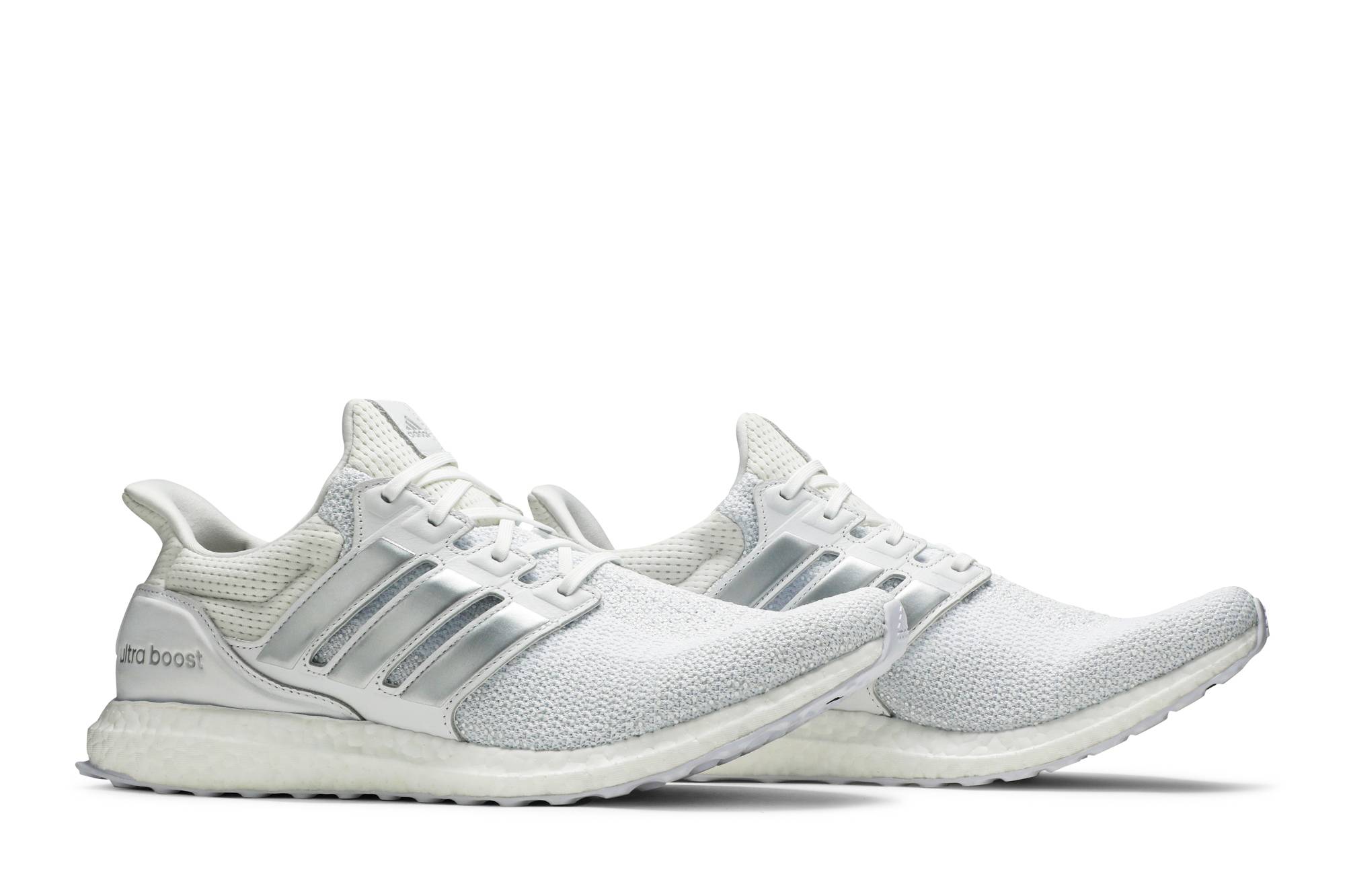 ultraboost dna cloud white silver metallic