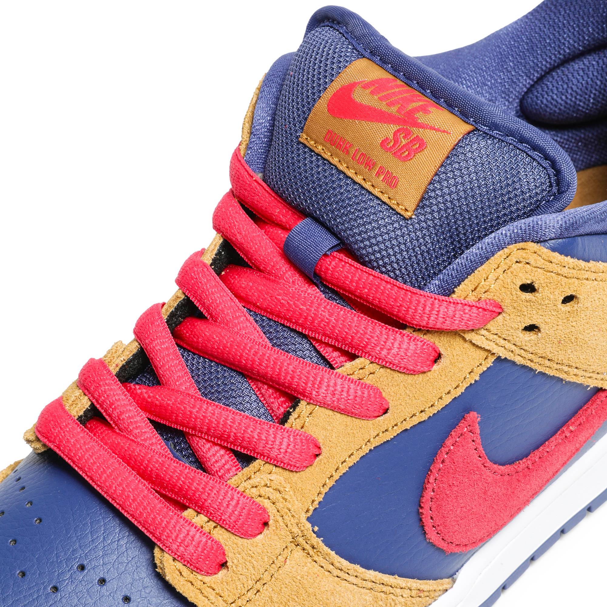 Nike SB Dunk Low 'Wheat Dark Purple 