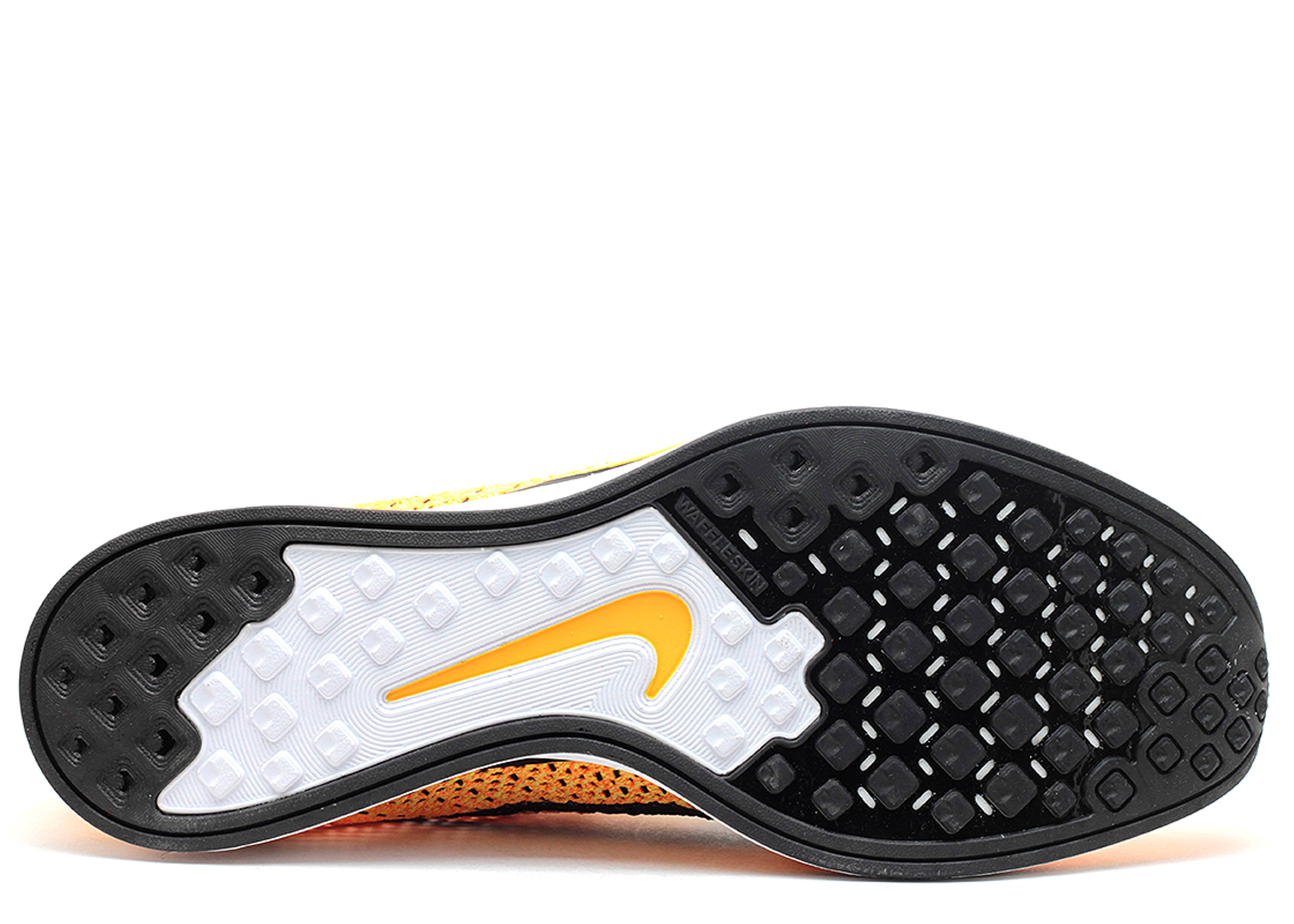 nike flyknit racer cheetos