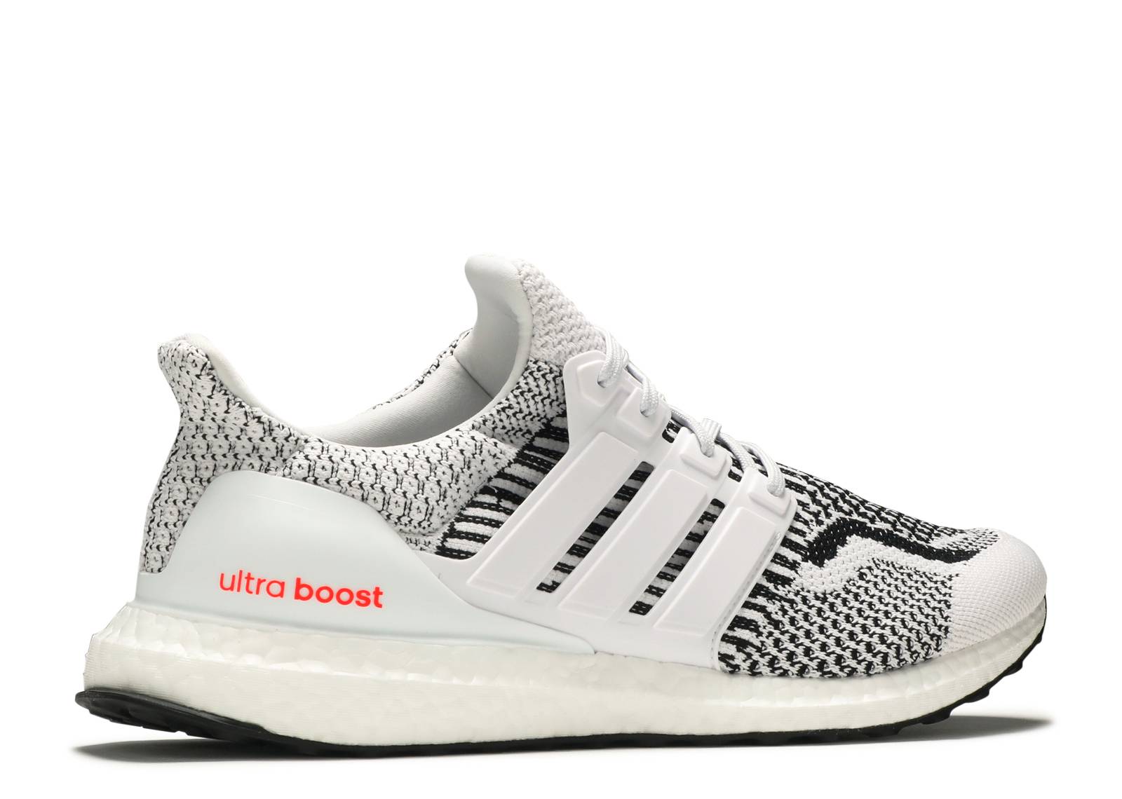 ultraboost 5.0 zebra