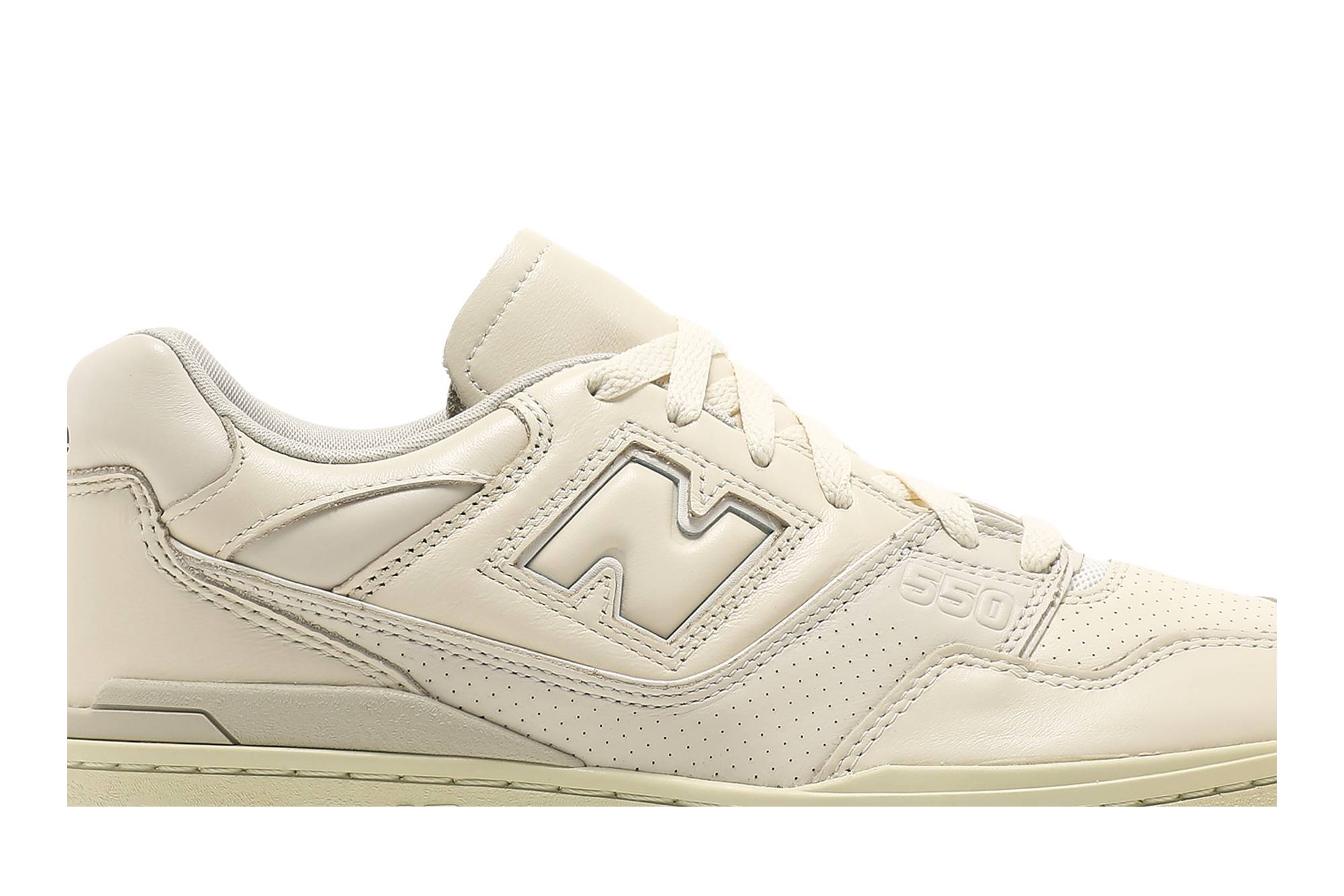 new balance auralee 550