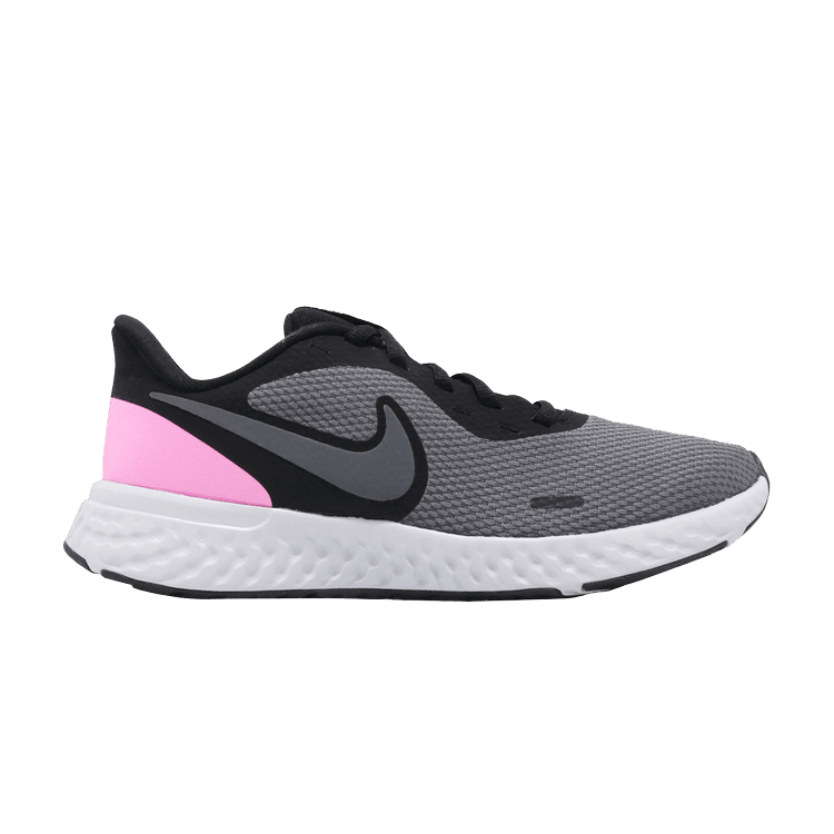 nike revolution 5w