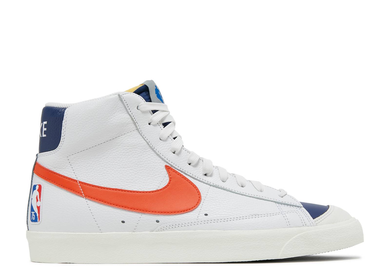 nike blazer 77 emb