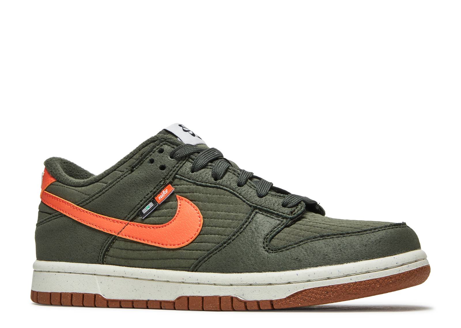 Nike Dunk Low SE 'Toasty ‑ Sequoia' (GS) - DC9561-300 - Novelship