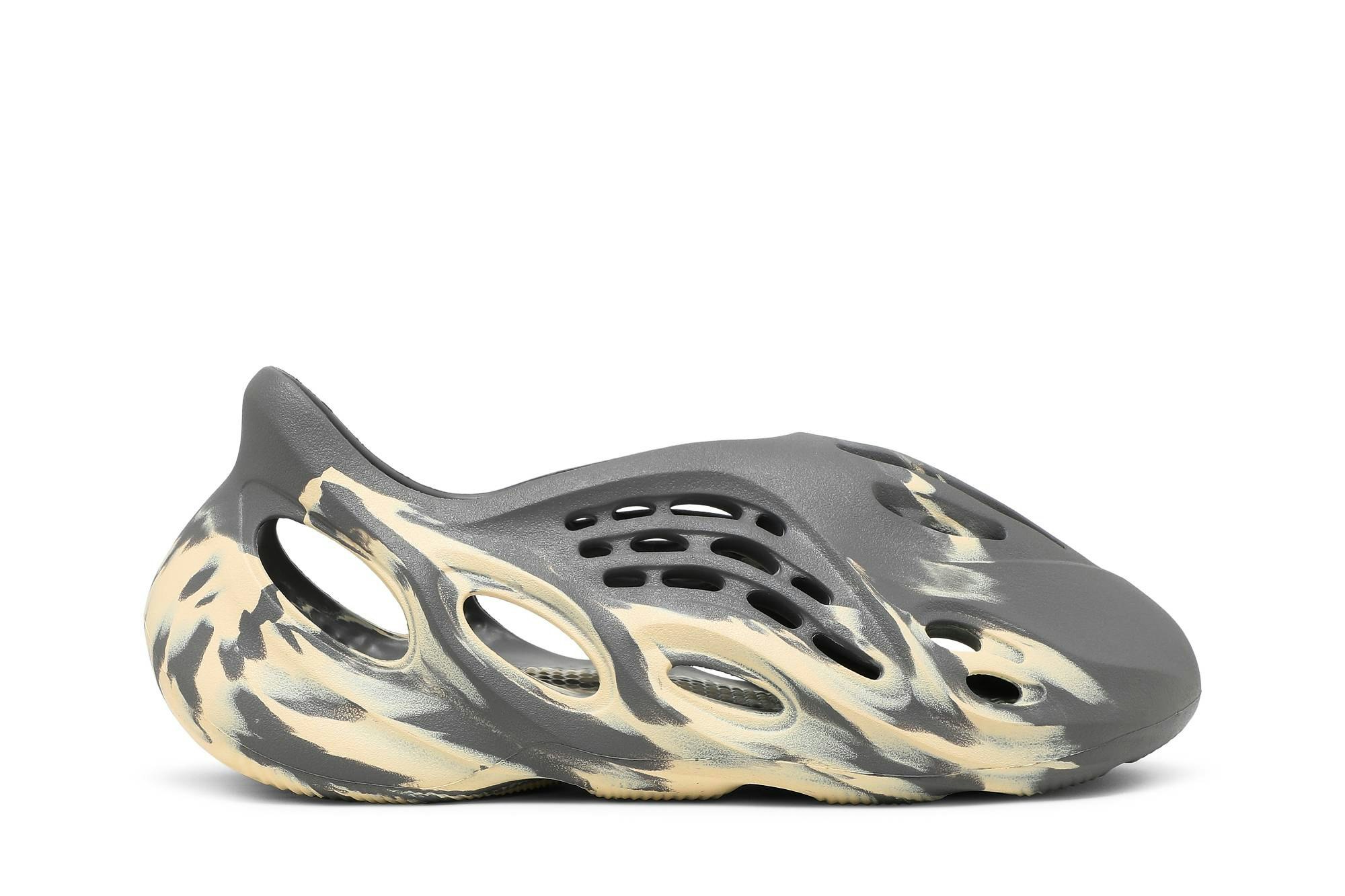 adidas Yeezy Foam Runner 'MXT Moon Grey' - GV7904 - Novelship