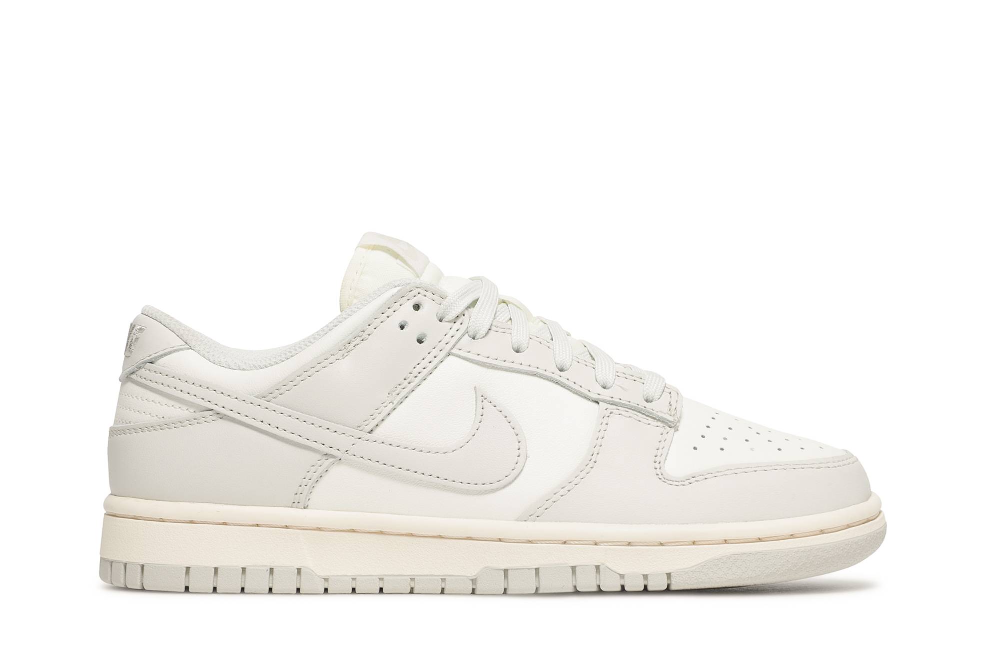 light bone dunks