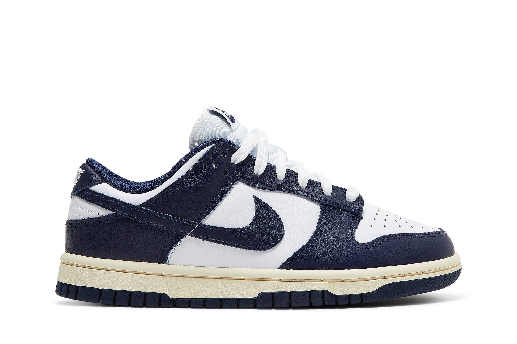 nike dunk navy low