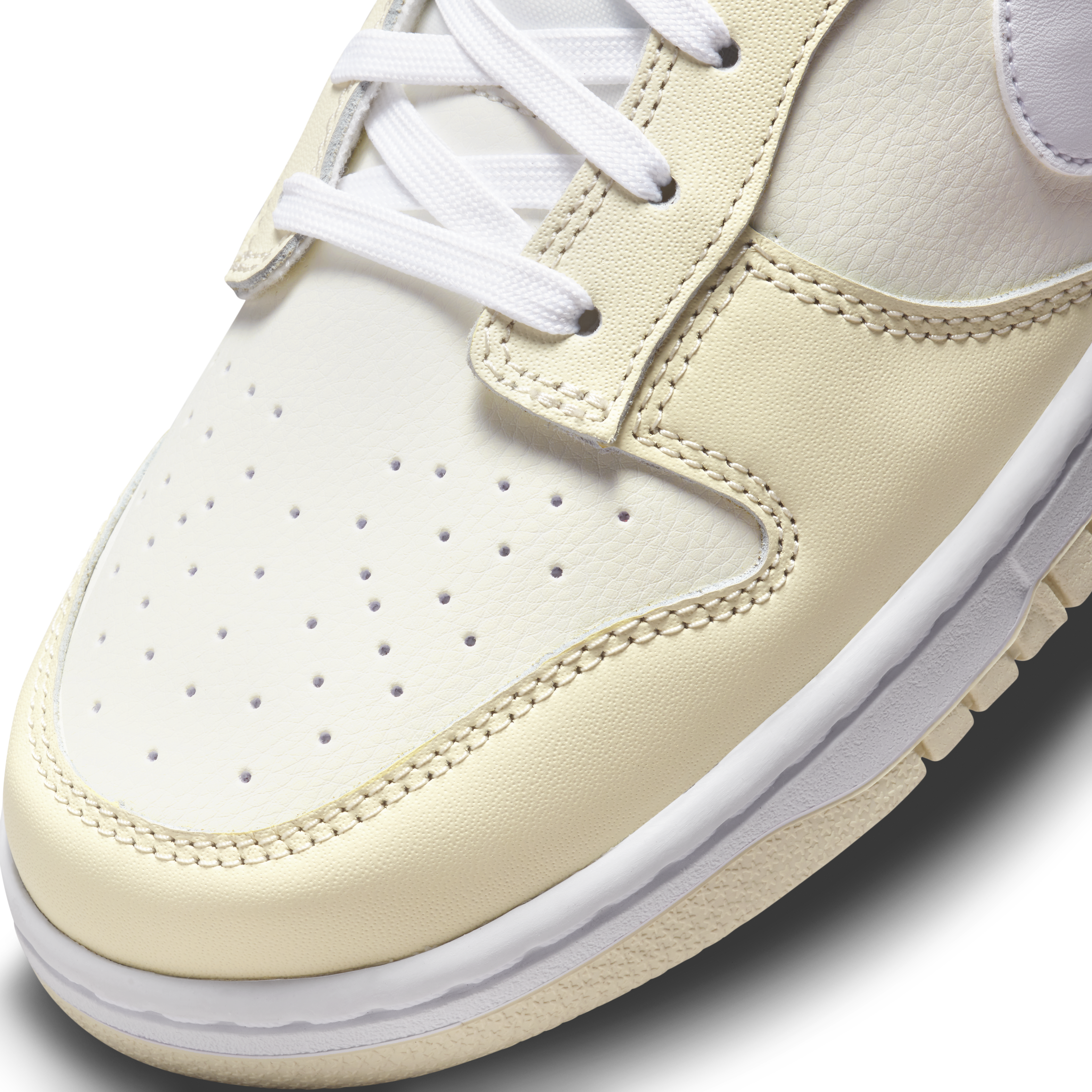 white oat milk dunk low